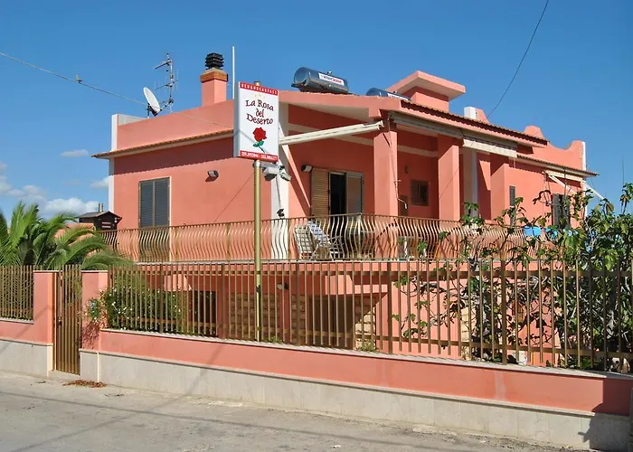 La Rosa Del Deserto Nocleg ze śniadaniem
